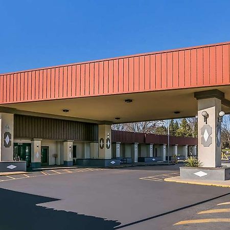 Rodeway Inn Rohrerstown Εξωτερικό φωτογραφία