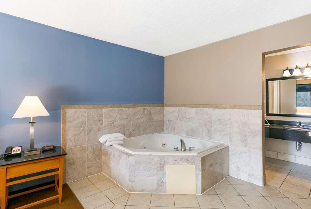 Rodeway Inn Rohrerstown Δωμάτιο φωτογραφία